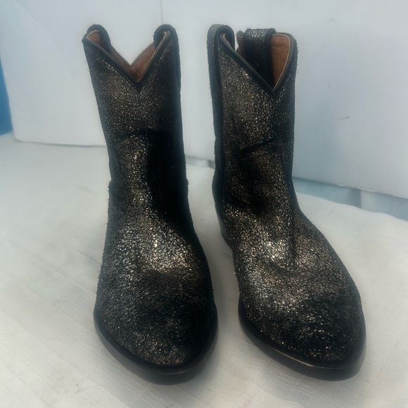 Frye BILLY SHORT bootie in gold - Picture 3 of 10